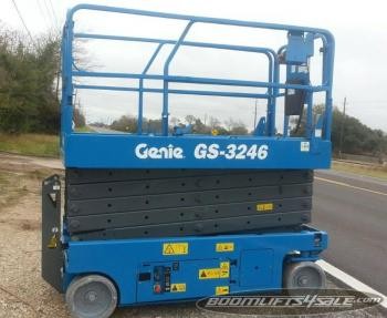 GENIE 3246 Scissor lift 