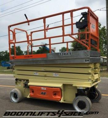 JLG 3246 ES Electric Scissor Lift * Refurbished